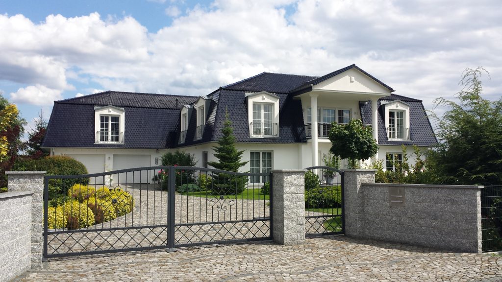 Tesařská konstrukce krovu – TOMIN